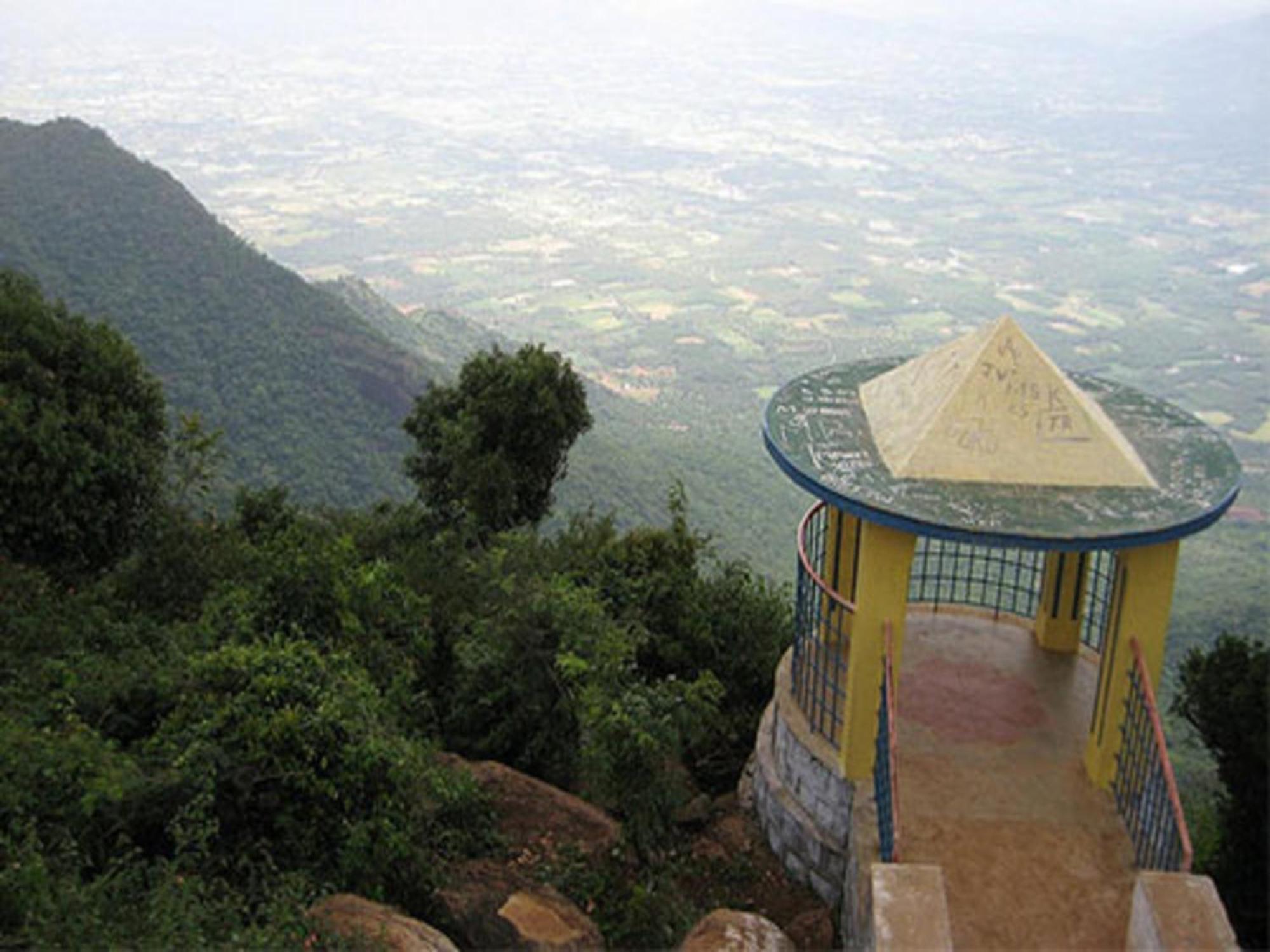 Coastal Grand Mahendravanam - Gebirge Kolli Hills Exterior foto